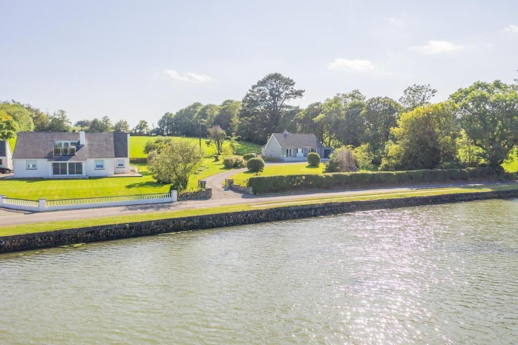 2 Bed Waterfront Property - Close To Courtmacsherry 코크 외부 사진